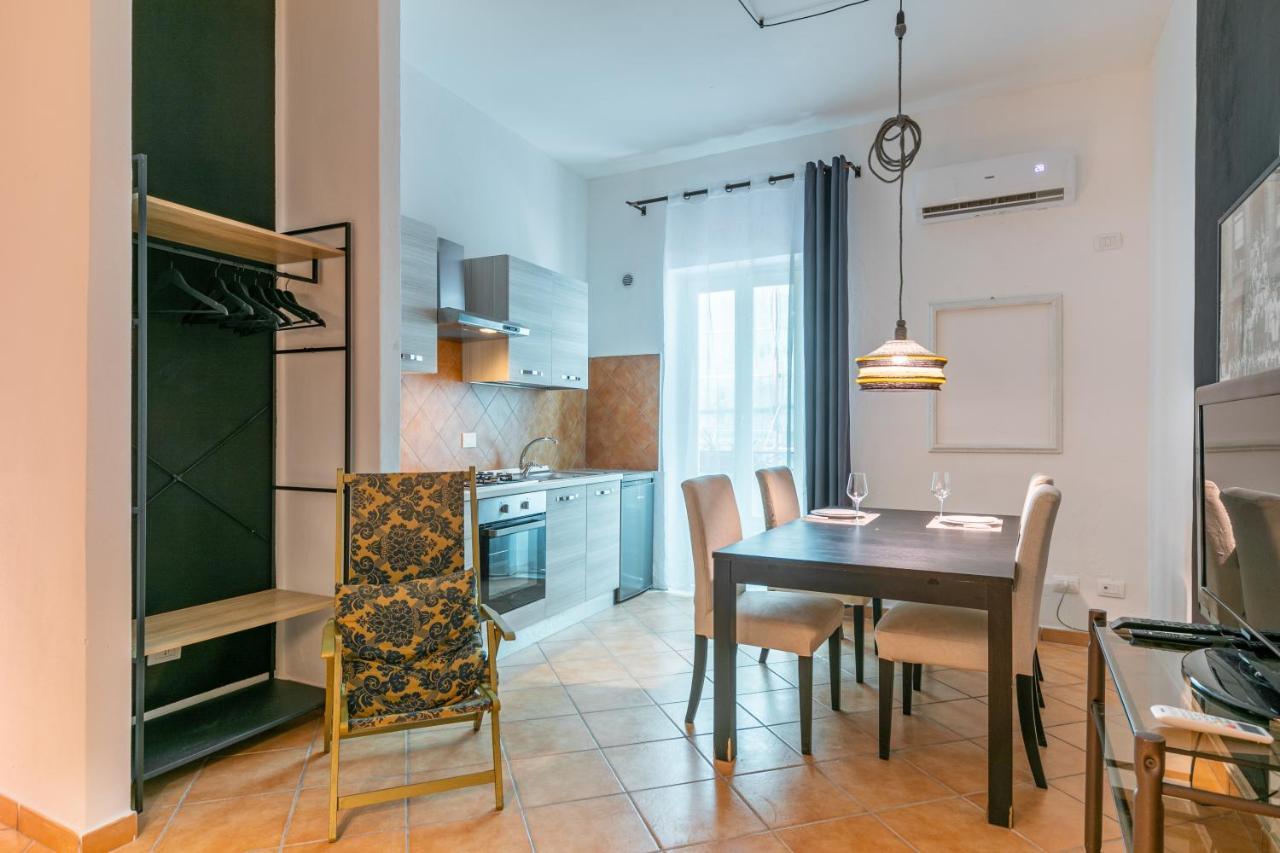 Ballaro Central Cozy Studio With Balcony باليرمو المظهر الخارجي الصورة